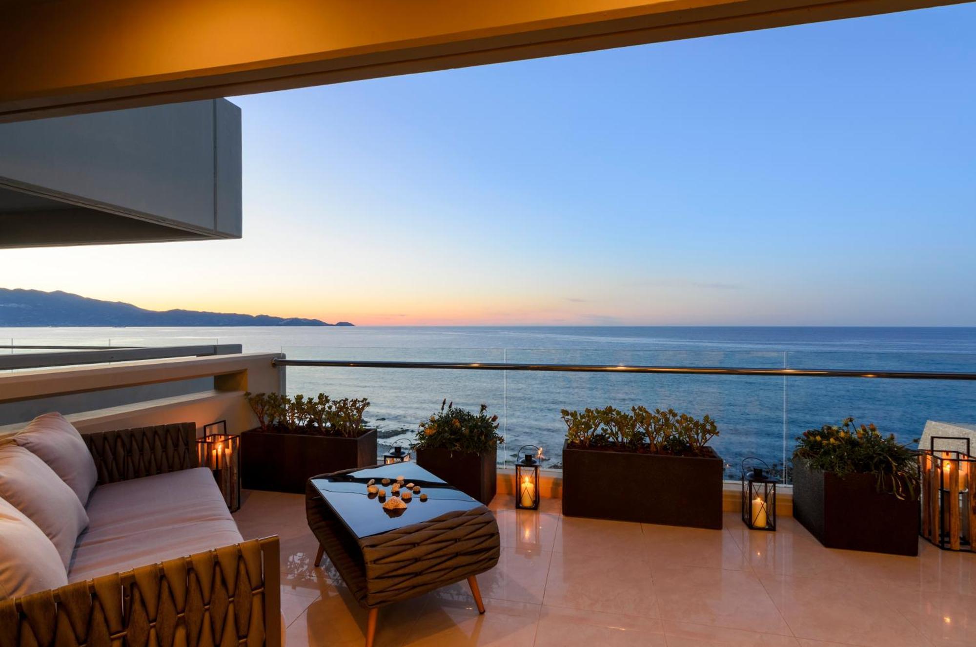 C.p. Luxury *